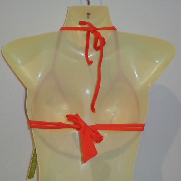 Gianni Bini  REM SC HALTER New Bikini Top - Picture 2 of 8